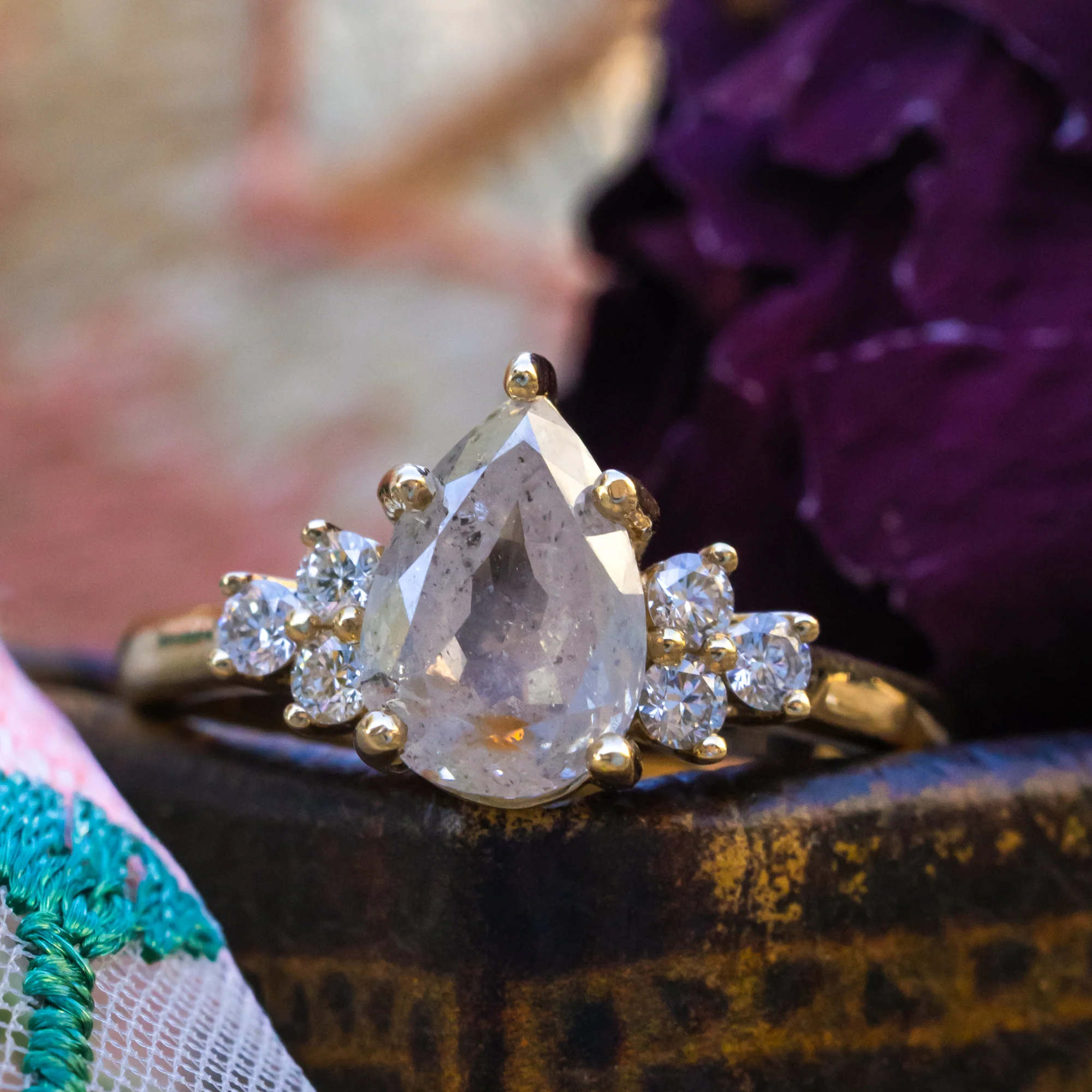 Pear Engagement Rings